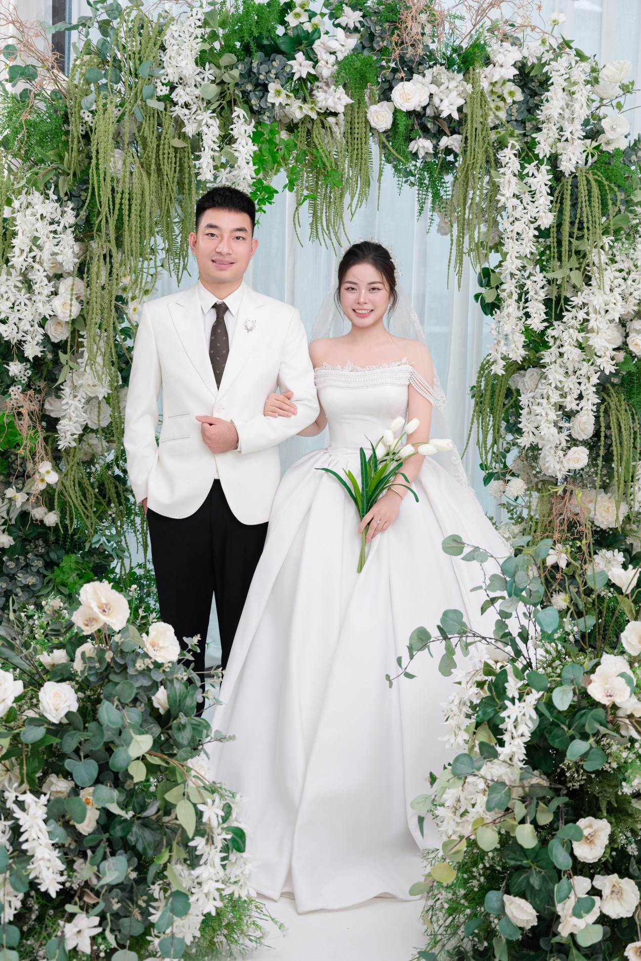 Đôn Tuyến – Tuyến Nhung